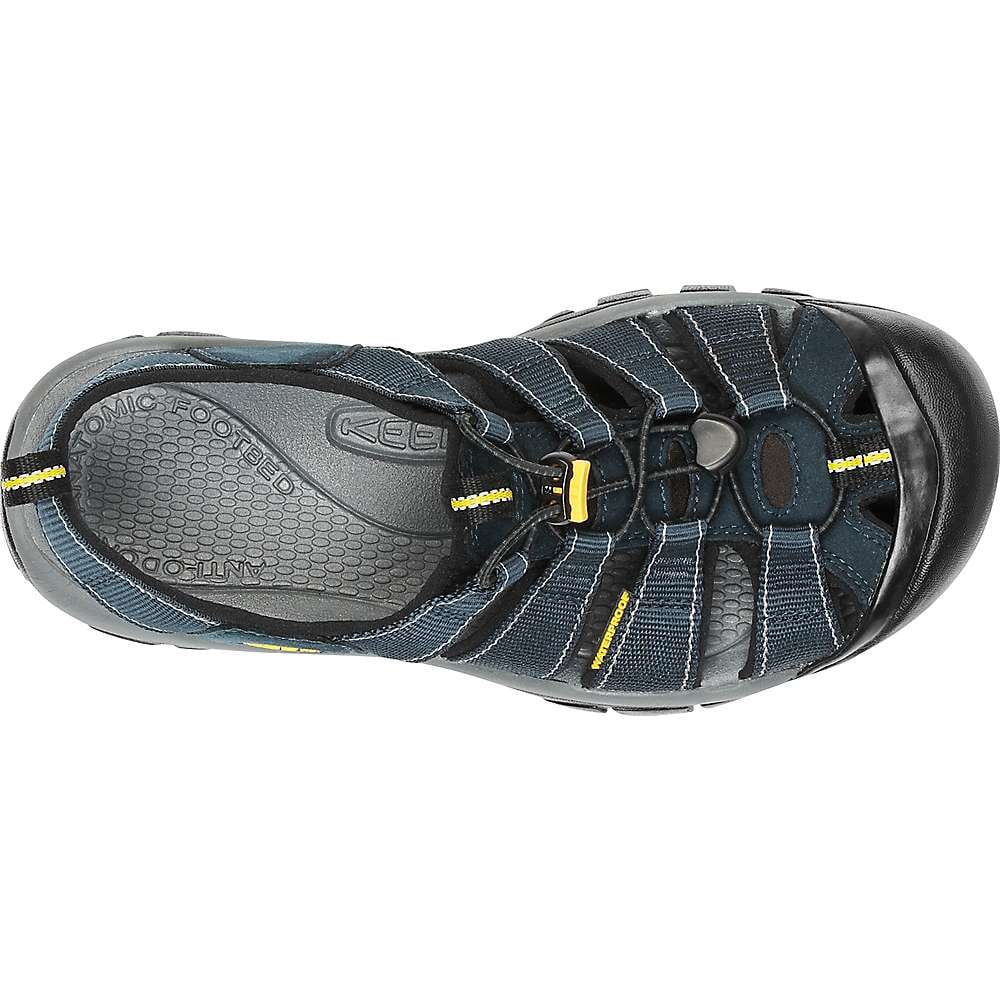 KEEN Men's Newport H2 aqua Sandal with Toe Protection