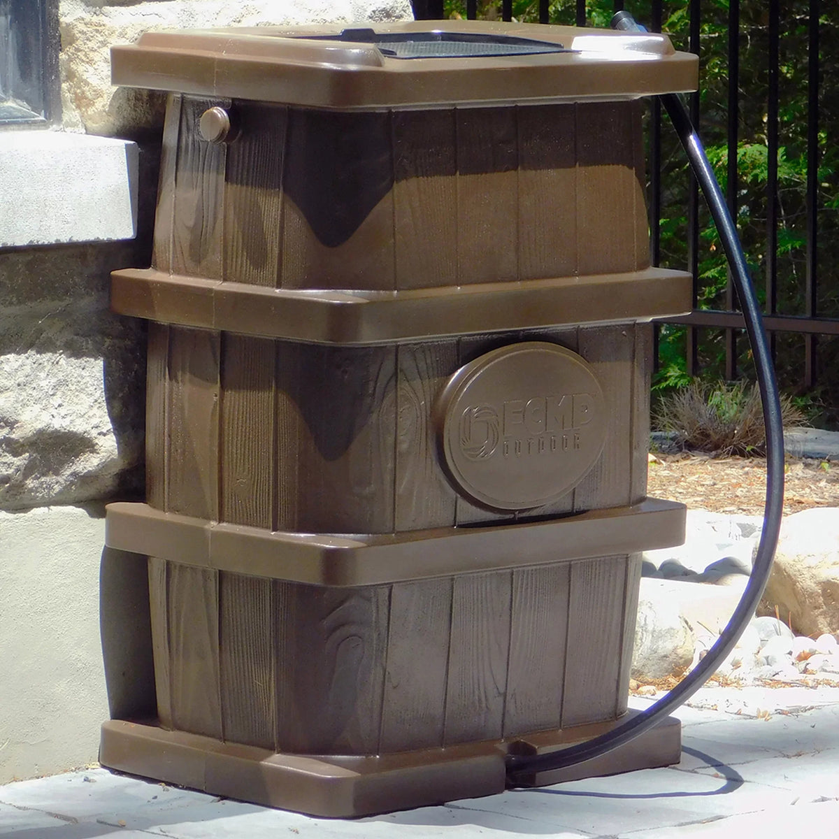FCMP Outdoor WG4000-GRY Home Outdoor Wood Grain Rain liquid Catcher Barrel