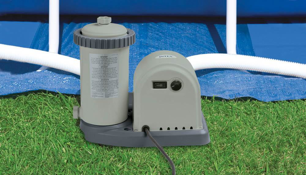 Intex 48in x 18ft Inflatable Round Metal Frame Above Ground Pool with Ladder, Pump & protector
