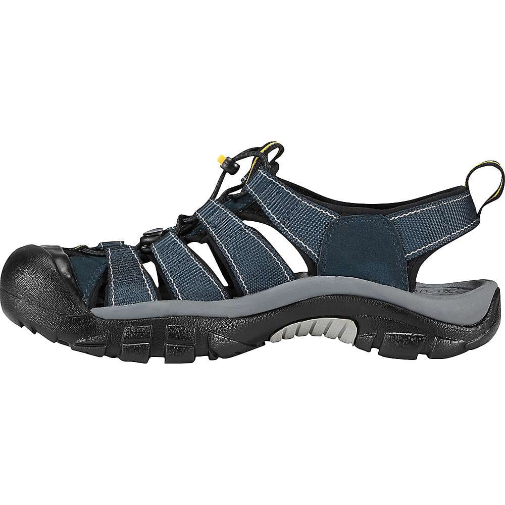 KEEN Men's Newport H2 aqua Sandal with Toe Protection
