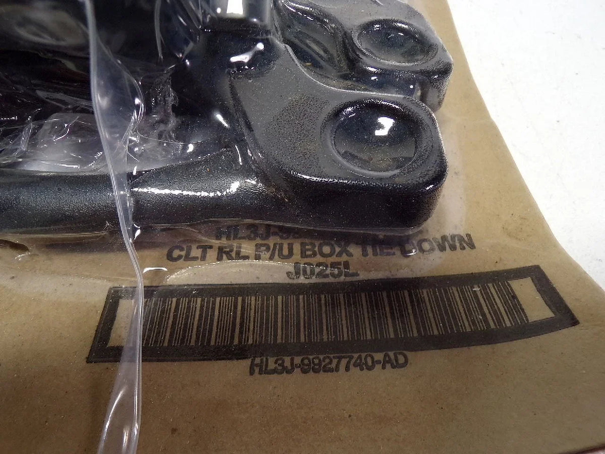 Pre-Owned 22  F150 *NEW* Bed Box Tie Down Hardware w/ Keys OEM LKQ (Good)