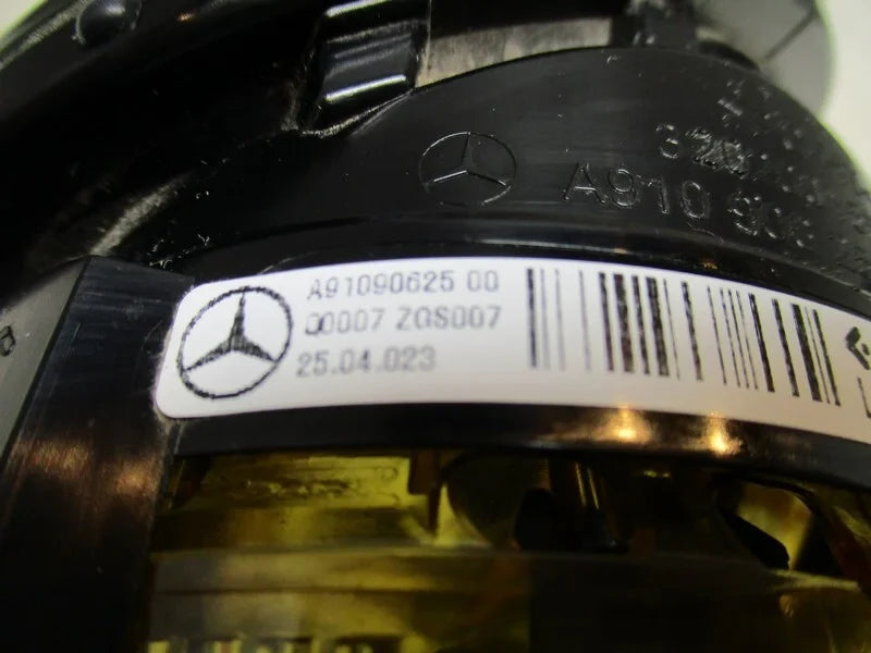 Pre-Owned 2023 Mercedes Sprinter LH Driver Bumper Mounted Fog Light OEM (Good)